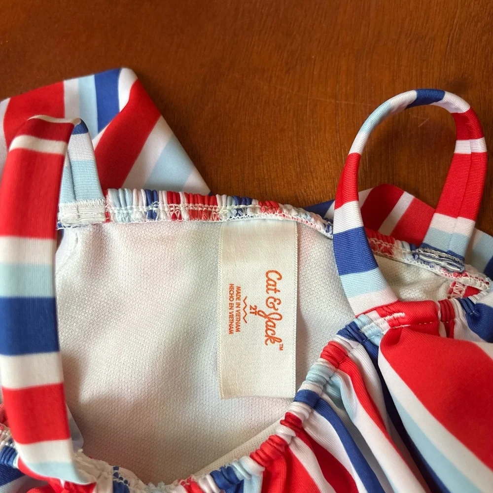 Cat & Jack 2T girl’s swimsuit